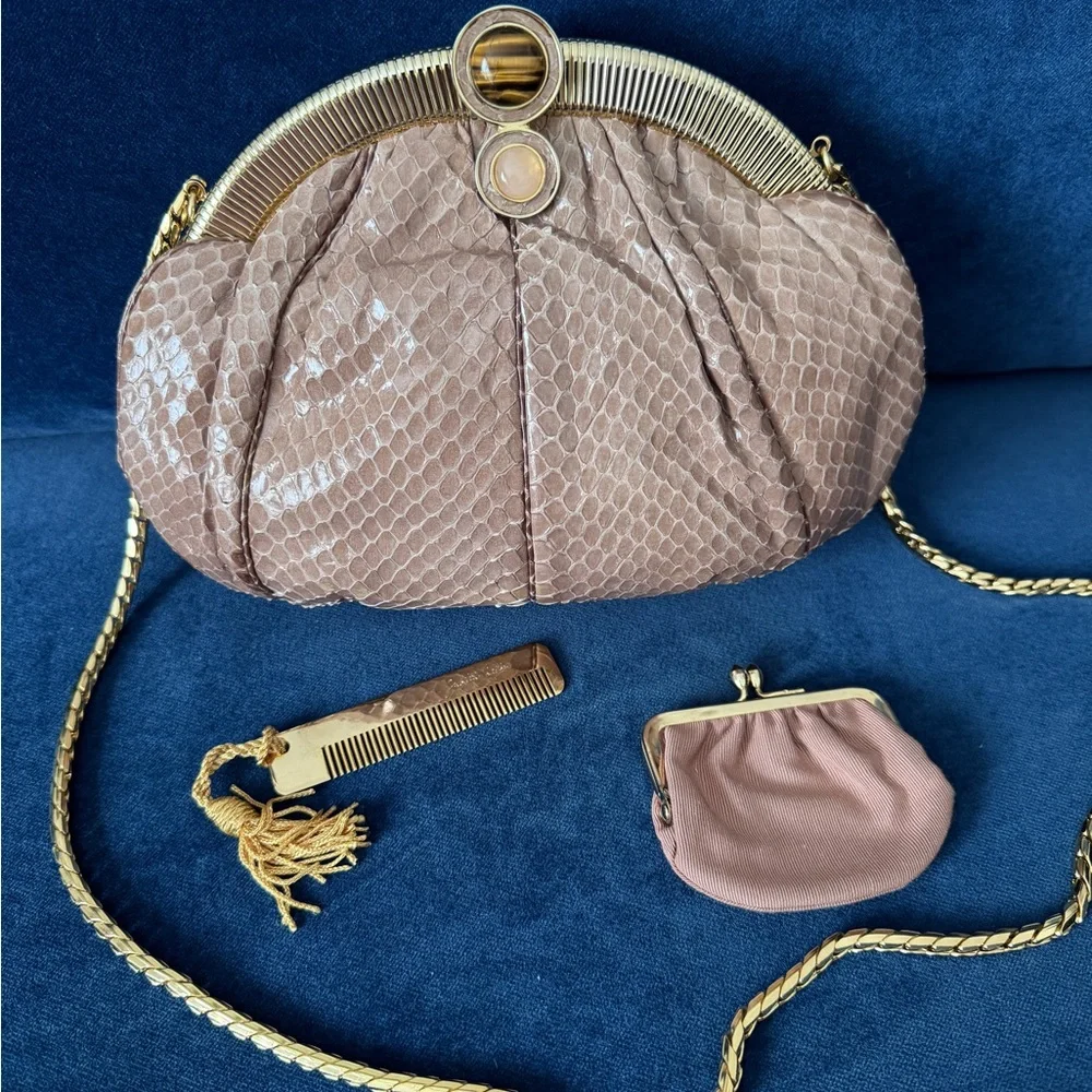 Judith Leiber stunning judith